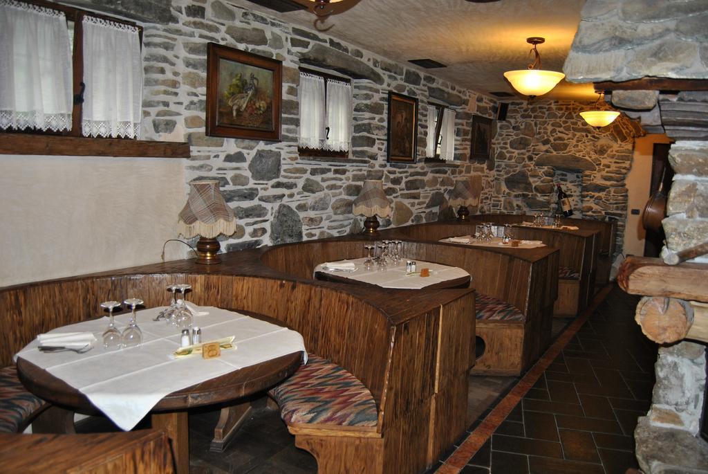 Casa Vacanza La Rocca Chiesa in Valmalenco Εξωτερικό φωτογραφία
